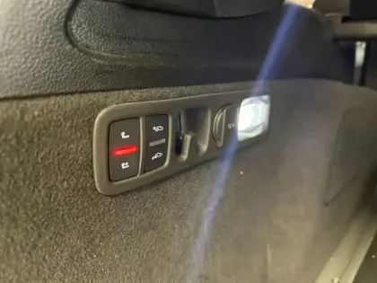 Photo 69 Audi Q7  60 TFSI e 462 Tiptronic 8 Quattro