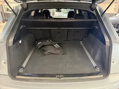 Photo 61 Audi Q7  60 TFSI e 462 Tiptronic 8 Quattro