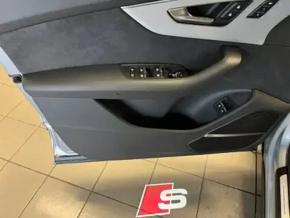 Photo 88 Audi Q7  60 TFSI e 462 Tiptronic 8 Quattro