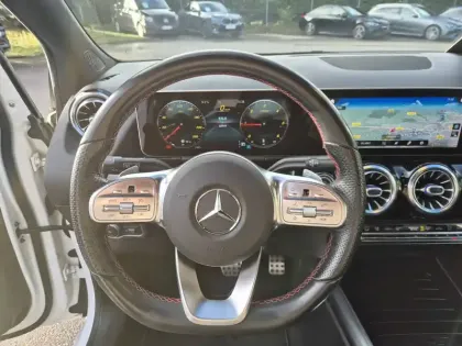 Photo 14 Mercedes Classe B  180 d 7G-DCT