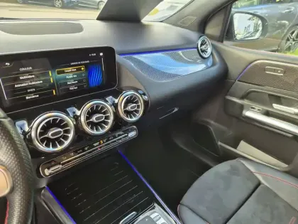 Photo 20 Mercedes Classe B  180 d 7G-DCT