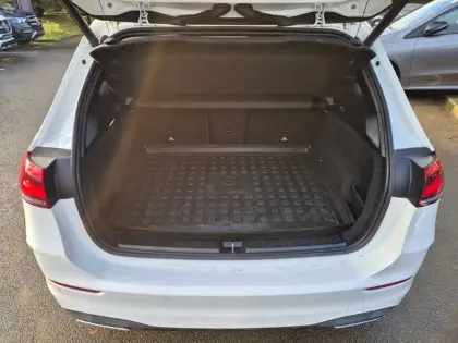 Photo 7 Mercedes Classe B  180 d 7G-DCT