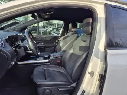 Photo 11 Mercedes Classe B  180 d 7G-DCT