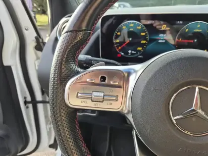 Photo 15 Mercedes Classe B  180 d 7G-DCT