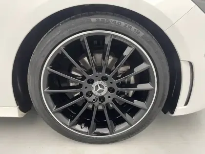 Photo 34 Mercedes Classe B  180 d 7G-DCT