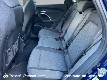 Photo 12 Audi A6  Avant e-hybrid 299 ch S tronic 7 Quattro