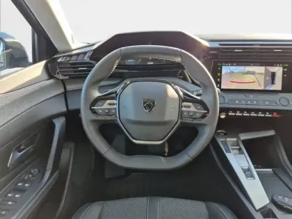 Photo 8 Peugeot 308  SW Hybrid 136 e-DCS6