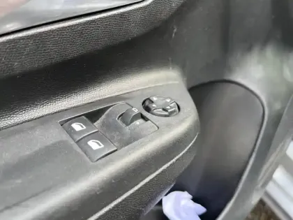 Photo 17 Opel Corsa  1.2 75 ch BVM5