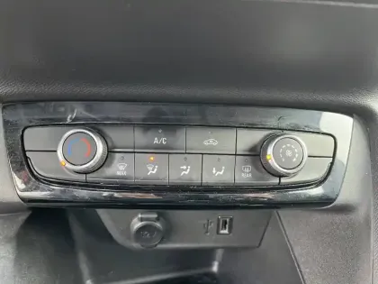 Photo 20 Opel Corsa  1.2 75 ch BVM5