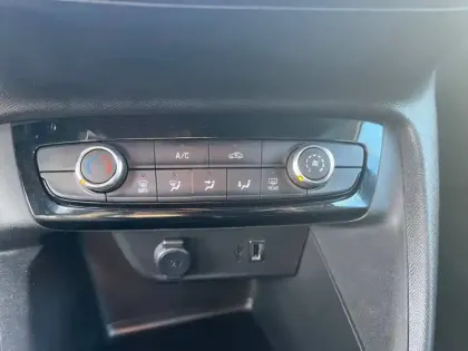 Photo 20 Opel Corsa  1.2 75 ch BVM5