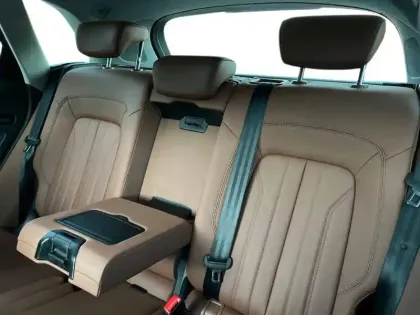 Photo 14 Audi Q5  50 TFSIe 299 S tronic 7 Quattro