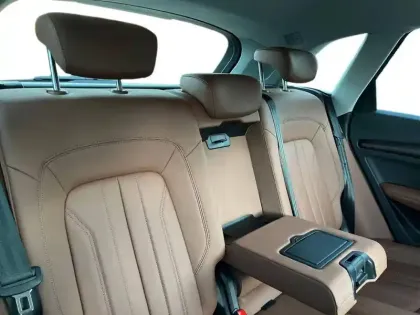 Photo 10 Audi Q5  50 TFSIe 299 S tronic 7 Quattro