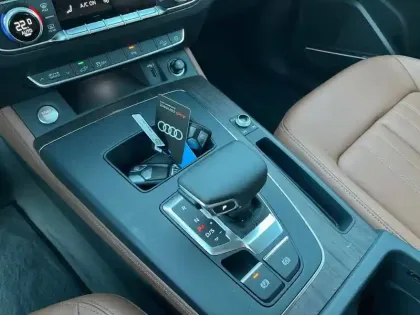 Photo 24 Audi Q5  50 TFSIe 299 S tronic 7 Quattro