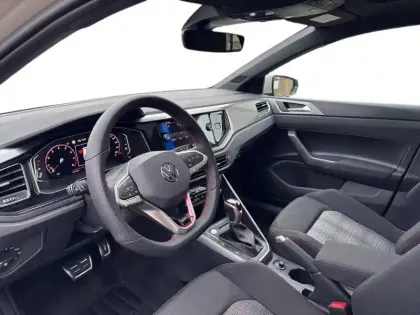 Photo 13 Volkswagen Polo  2.0 TSI 207 S&S DSG7