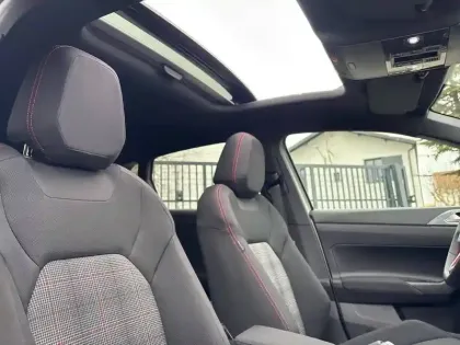 Photo 23 Volkswagen Polo  2.0 TSI 207 S&S DSG7