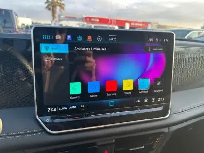 Photo 23 Volkswagen Tiguan  1.5 eTSI 131ch DSG7