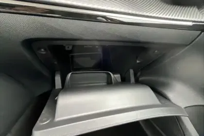 Photo 19 Peugeot 208  Hybrid 110 e-DCS6