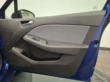 Photo 21 Renault Clio  Eco-G 100 ch GSR2