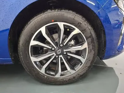 Photo 12 Renault Clio  Eco-G 100 ch GSR2