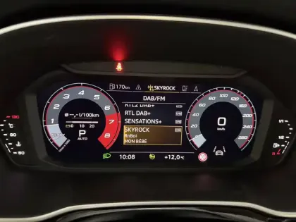 Photo 97 Audi Q3  35 TFSI 150 ch S tronic 7