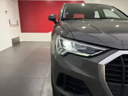 Photo 55 Audi Q3  35 TFSI 150 ch S tronic 7