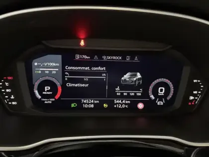 Photo 27 Audi Q3  35 TFSI 150 ch S tronic 7