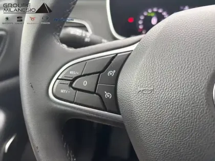 Photo 21 Renault Megane Mégane IV Berline TCe 140 FAP - 21N