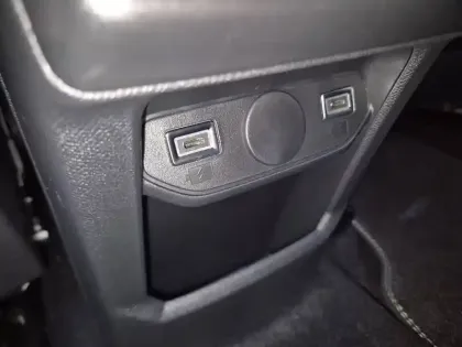 Photo 22 Peugeot 3008  Hybrid 136 e-DCS6