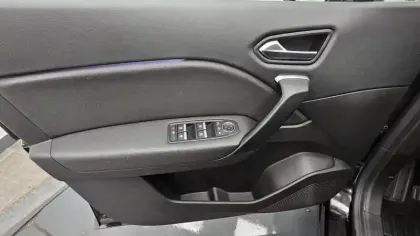 Photo 25 Renault Captur  Blue dCi 95