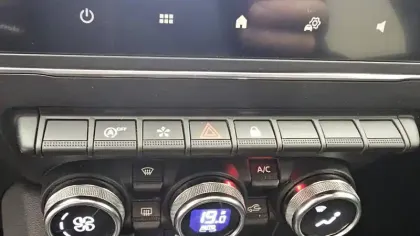 Photo 33 Renault Captur  Blue dCi 95