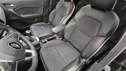 Photo 27 Renault Captur  Blue dCi 95