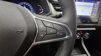 Photo 39 Renault Captur  Blue dCi 95