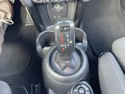 Photo 22 Mini Mini Cabriolet Cooper S 192 ch BVA7