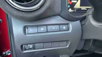 Photo 18 Nissan Juke  HYBRID 143