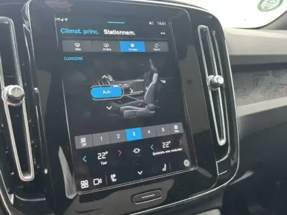 Photo 18 Volvo C40  Recharge 238 ch 1EDT