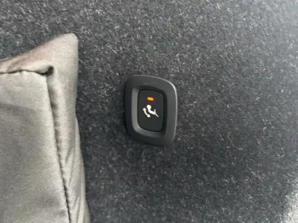 Photo 8 Volvo C40  Recharge 238 ch 1EDT