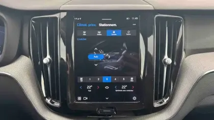 Photo 15 Volvo Xc60  B4 197 ch Geartronic 8