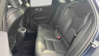 Photo 17 Volvo Xc60  B4 197 ch Geartronic 8