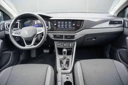 Photo 19 Volkswagen Polo  1.0 TSI 95 S&S DSG7