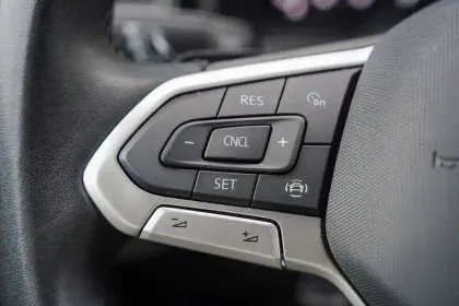 Photo 22 Volkswagen Polo  1.0 TSI 95 S&S DSG7