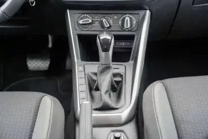 Photo 21 Volkswagen Polo  1.0 TSI 95 S&S DSG7