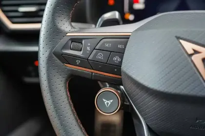 Photo 22 Cupra Formentor  1.5 eTSI Hybrid 150 ch DSG7