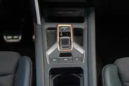 Photo 21 Cupra Formentor  1.5 eTSI Hybrid 150 ch DSG7