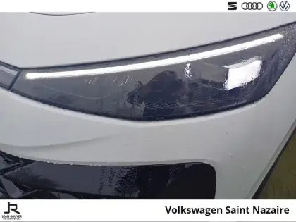 Photo 20 Volkswagen T-roc  1.5 eTSI EVO2 Hybrid 150 ch DSG7