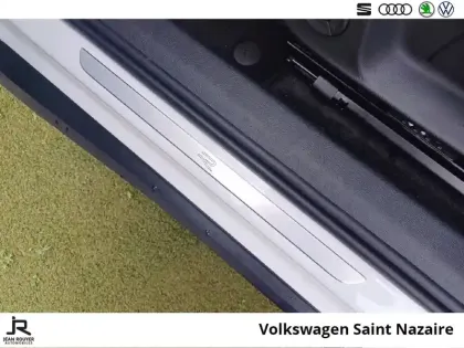 Photo 27 Volkswagen T-roc  1.5 eTSI EVO2 Hybrid 150 ch DSG7