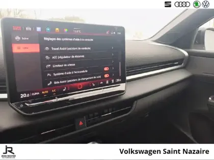 Photo 26 Volkswagen T-roc  1.5 eTSI EVO2 Hybrid 150 ch DSG7