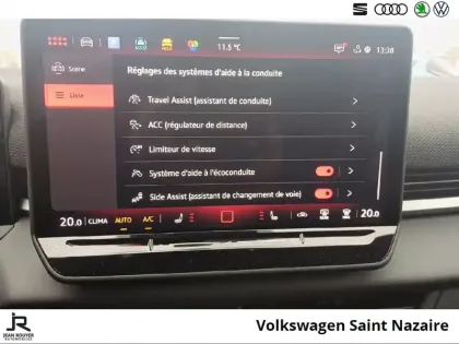 Photo 23 Volkswagen T-roc  1.5 eTSI EVO2 Hybrid 150 ch DSG7