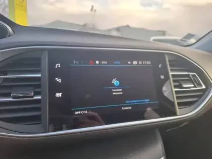 Photo 31 Peugeot 308  PureTech 110ch S&S BVM6