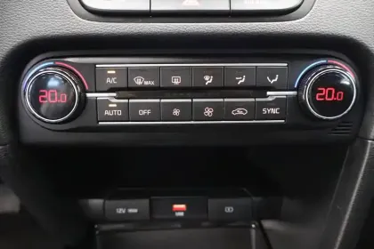 Photo 24 Kia Ceed  1.0 T-GDi 120 ch BVM6