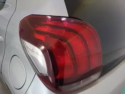 Photo 16 Peugeot 108  VTi 72ch S&S BVM5